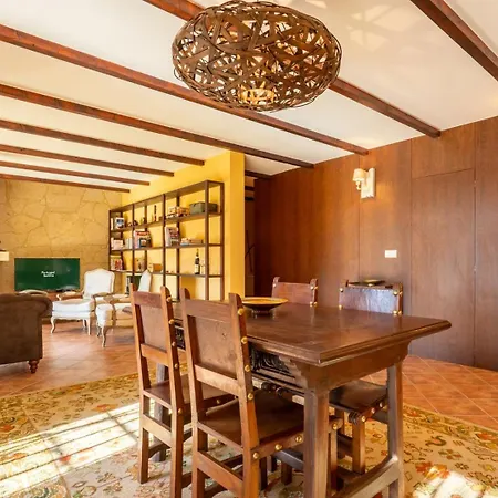 빌라 Portugal Active Sao Juliao Retreat | Pool, Jacuzzi & Garden Escape *