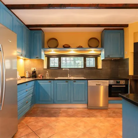 Portugal Active Sao Juliao Retreat | Pool, Jacuzzi & Garden Escape Apartamento Mato (Viana do Castelo)